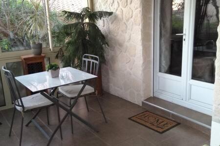 Chez Muriel Et Yves La Londe-les-Maures Buitenkant foto
