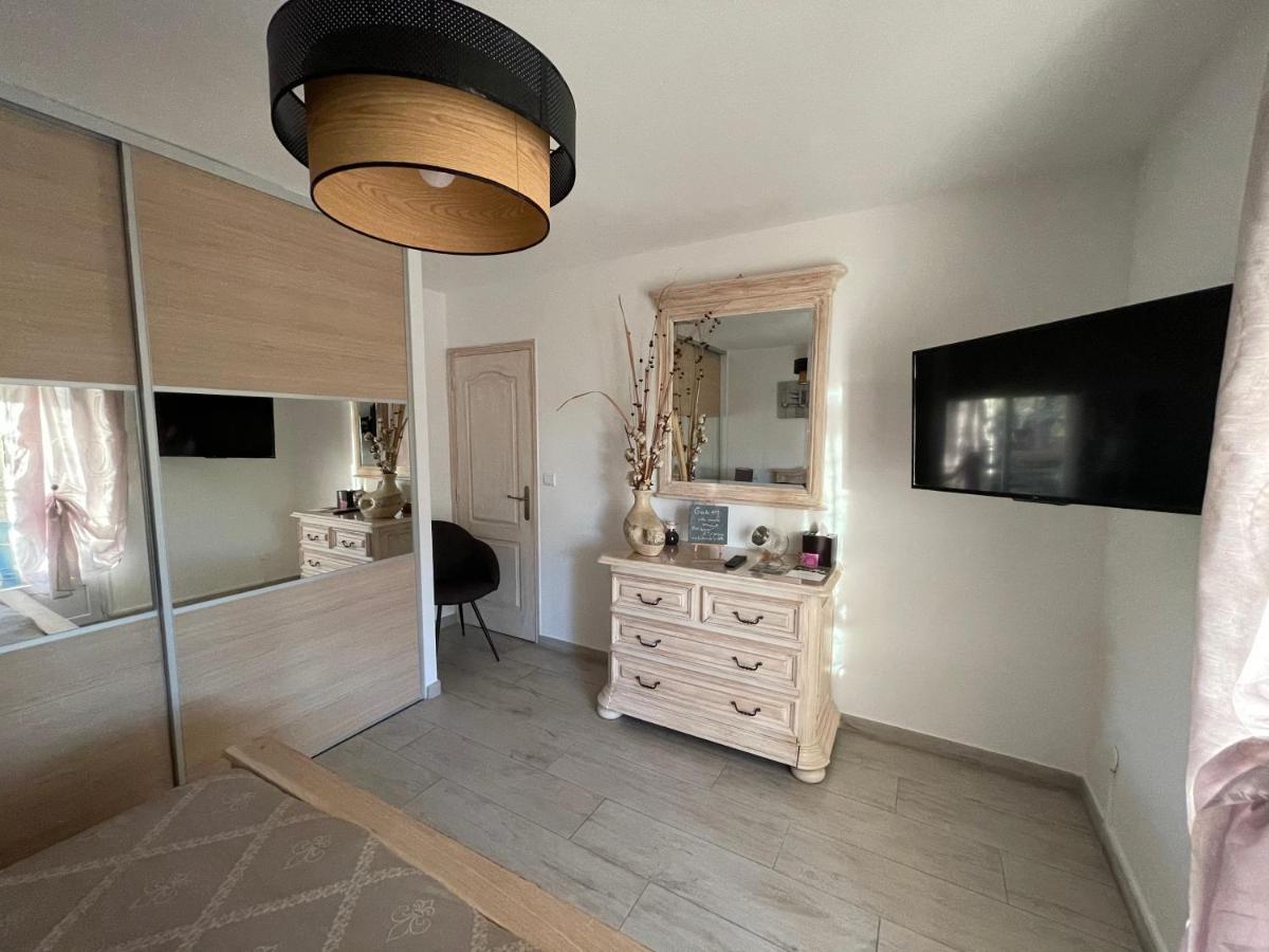 Chez Muriel Et Yves La Londe-les-Maures Buitenkant foto