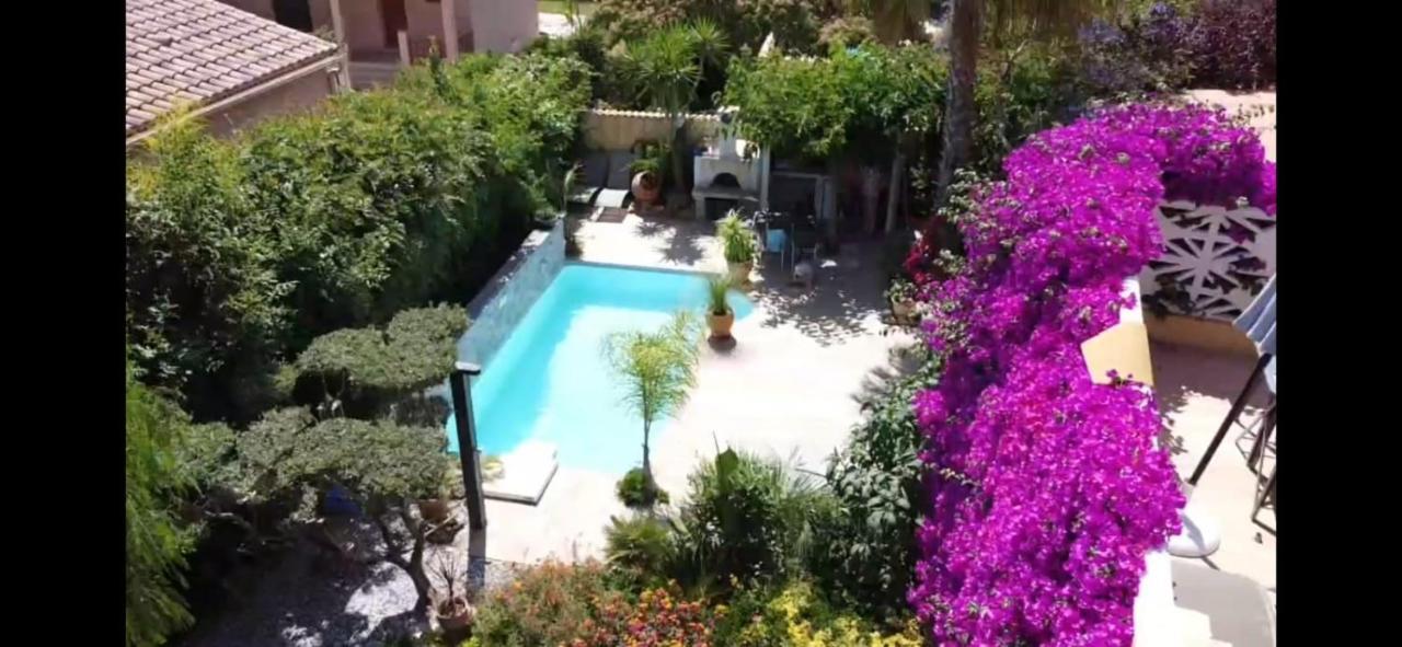 Chez Muriel Et Yves La Londe-les-Maures Buitenkant foto
